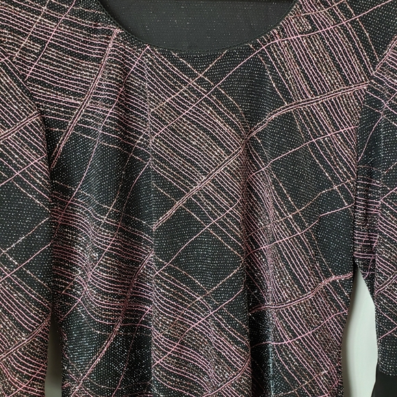 Women's Dress Top with Flared Sleeves - Picture 3 of 4